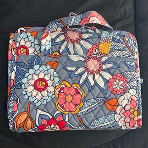 Vera Bradley hanging cosmetic organizer